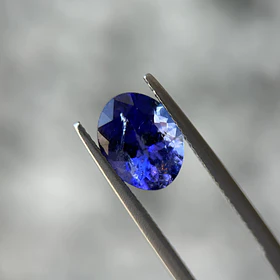 Tanzanita–3ct–10x8x5.5mm