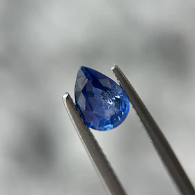 Zafiro azul–0.91ct–7x5x2.8mm