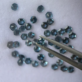 Topacio london blue-0.16ct-3x3mm