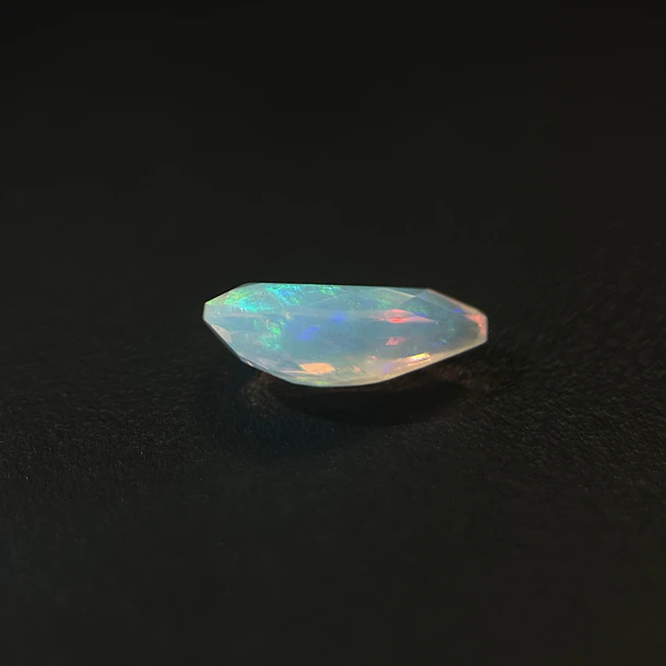 Ópalo–1.20ct–11.7x6.3x4mm 2