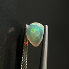 Ópalo–0.99ct–8.2x7.9x3.4mm 3