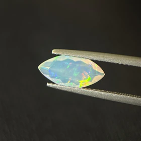 Ópalo–0.98ct–12.5x6x3.4mm