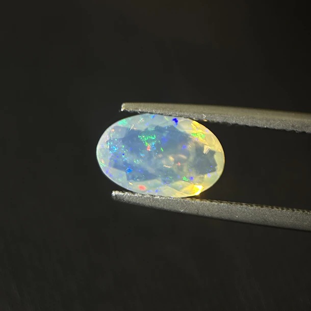 Ópalo–1.335ct–10.7x7x3.9mm 1