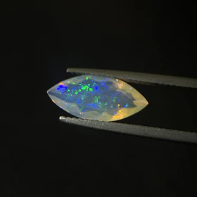 Ópalo–1.76ct–15x7x4.7mm