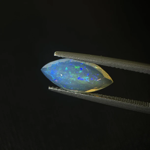 Ópalo–1.76ct–15x7x4.7mm 3