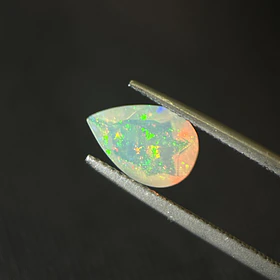 Ópalo–1.28ct–10.8x7.4x4mm