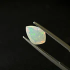 Ópalo–1.635ct–11.4x8.2x5.2mm 1