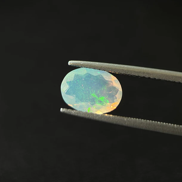 Ópalo–1.35ct–10.1x7.4x4.5mm 1
