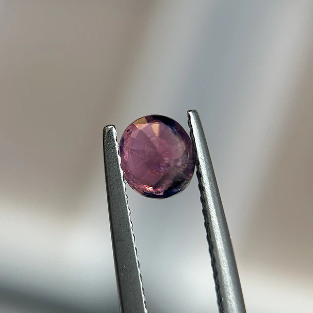 Zafiro Winza GIA-0.73ct-5.52x4.93x3.31mm 3