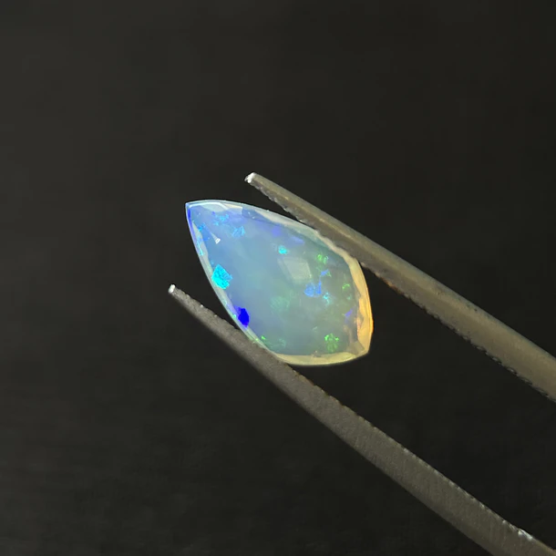 Ópalo–1.17ct–11.3x6.4x4.4mm 3