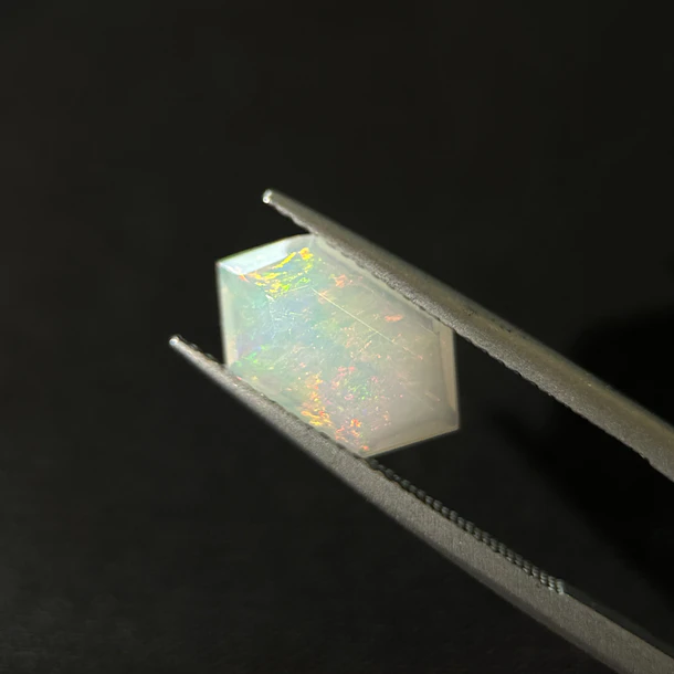 Ópalo–1.82ct–13.1x7.5x4.5mm 3