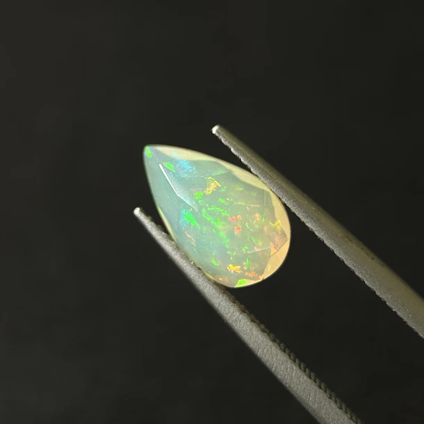 Ópalo–1.165ct–11.1x6.7x4.3mm 3