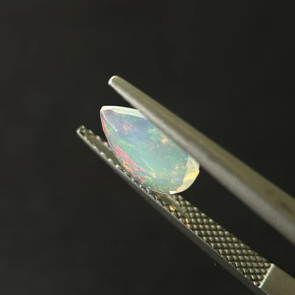 Ópalo–1.03ct–10x7.1x3.6mm 2