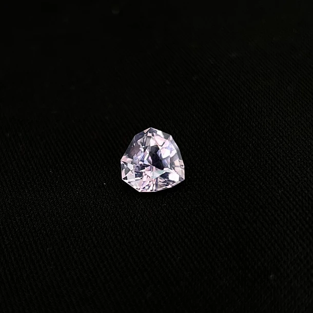 Par Cuarzo lavanda-0.805ct-6.5x6mm- COPIAR 1