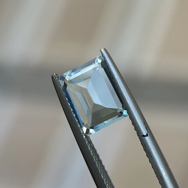 Topacio azul–2.88ct–9x7mm 3