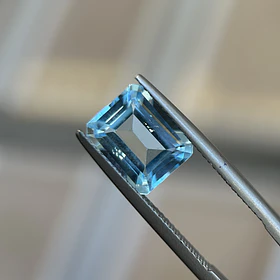 Topacio azul–4.25ct–10x8mm