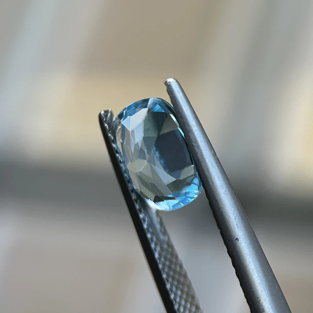 Topacio azul–2.71ct–9x7mm 2