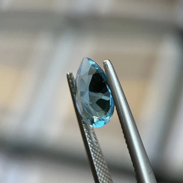 Topacio suizo–3.935ct–12x8mm 2