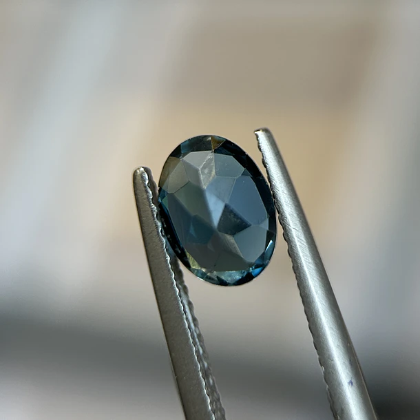 Topacio london blue–1.715ct–8x6mm 3