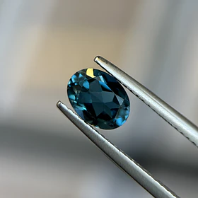 Topacio london blue–1.715ct–8x6mm