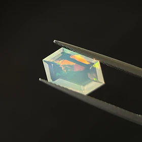 Ópalo–1.705ct–13x7.3x4.3mm