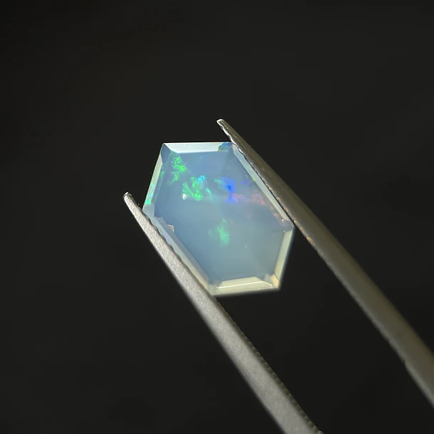 Ópalo–2.33ct–12.6x7.7x5.9mm 3