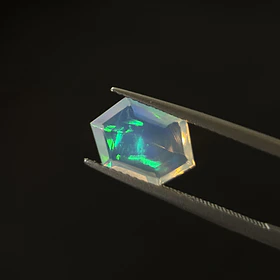 Ópalo–1.845ct–11.9x7.9x4.4mm
