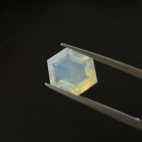 Ópalo–2.215ct–11.4x8.7x5.9mm