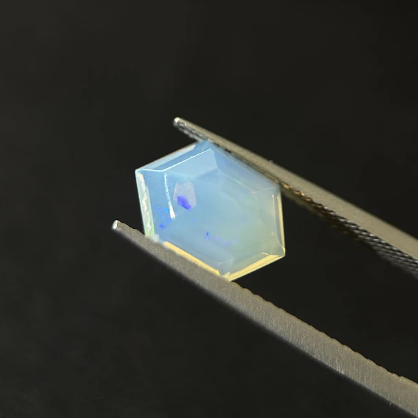 Ópalo–1.675ct–11.2x7.9x5.4mm 3