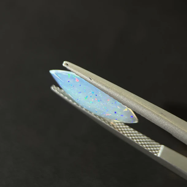 Ópalo–1.18ct–16.4x5.3x3.6mm 2