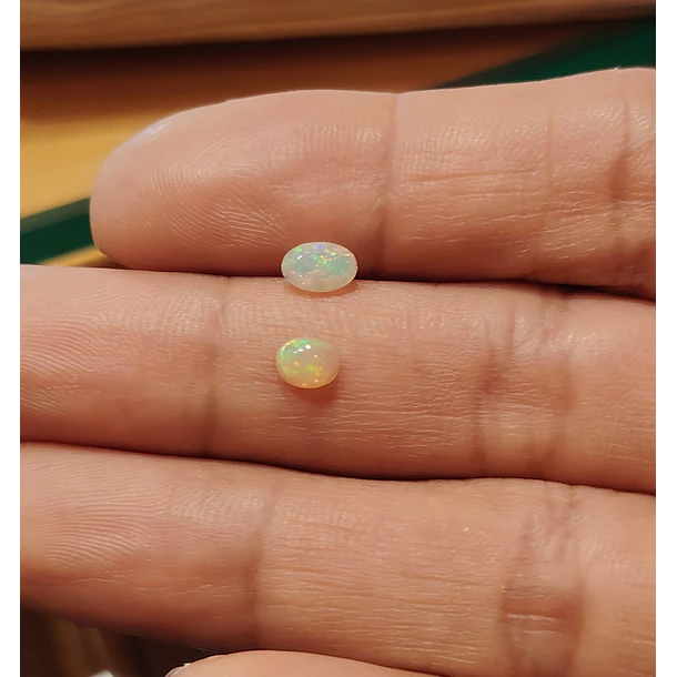 Dúo de ópalos-6x4mm y 4.9x3.9mm