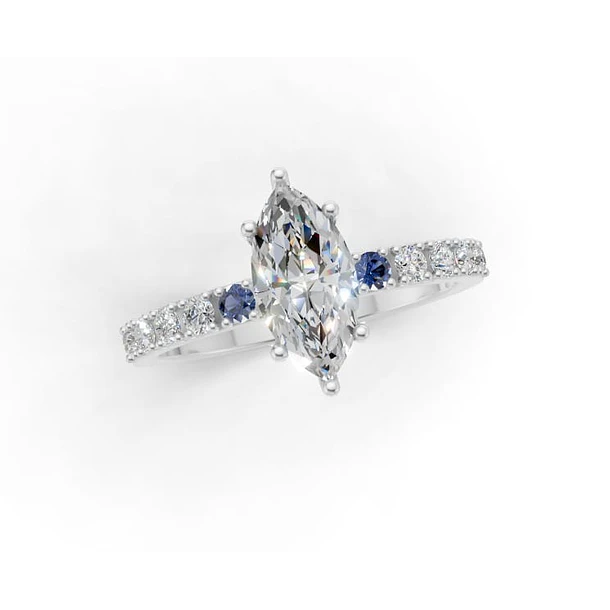 Anillo talla 6.5 plata con baño de rodio con Moissanita Marquesa de 10x5mm, 18 Diamantes de Laboratorio dde 1mm y 6 Moissanitas de 1mm redondas 