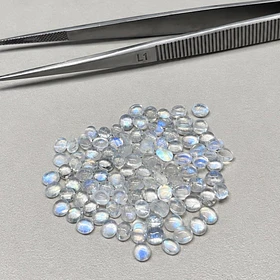 Piedra luna–0.20ct–4x3mm