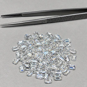 Piedra luna–0.18ct–4x3mm
