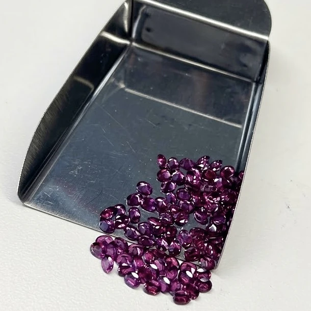 Granate rodolita–0.23ct–4x3mm 2