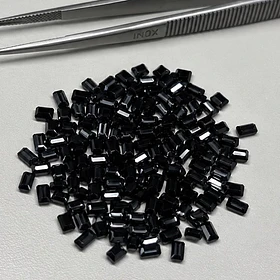 Espinela negra–0.33ct–4x3mm