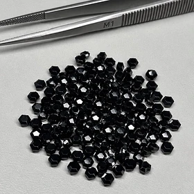 Espinela negra–0.25ct–3x3mm