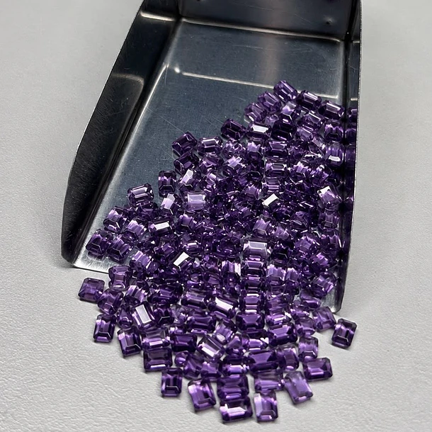 Amatista morada–0.27ct–4x3mm 2