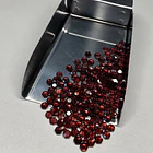 Granate rojo–0.24ct–3x3mm 2