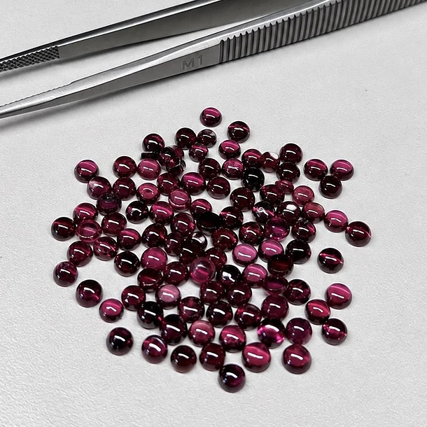 Granate rodolita–0.21ct–3mm 1