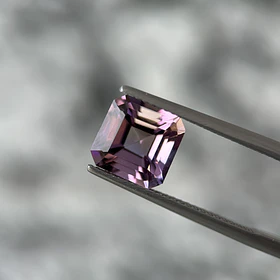 Ametrino–3.65ct–8.94x8.97x6.9mm