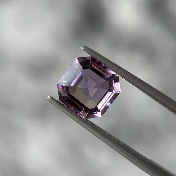 Ametrino–3.15ct–9.04x8.93x5.8mm 1