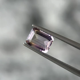 Ametrino–1.54ct–8.03x6.08x4.01mm