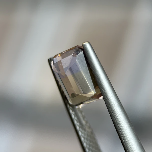 Ametrino–1.785ct–8.1x6.16x4.43mm 3