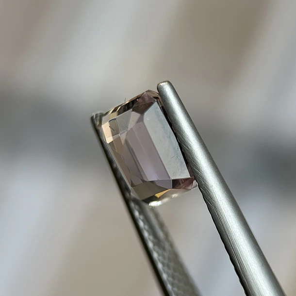 Ametrino–1.66ct–7.92x6.02x4.46mm 2