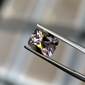 Ametrino–3.06ct–9.9x8.01x6.57mm