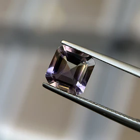 Ametrino–2.415ct–8.17x8.01x5.28mm
