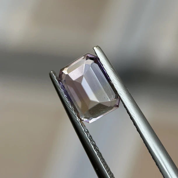 Ametrino–1.75ct–8.02x7.06x4.68mm 3