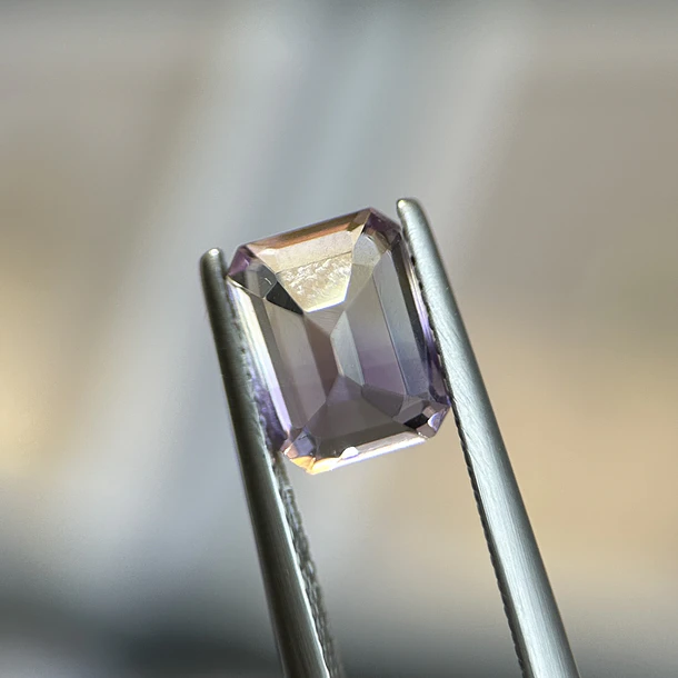 Ametrino–1.75ct–7.8x5.9x4.9mm 3