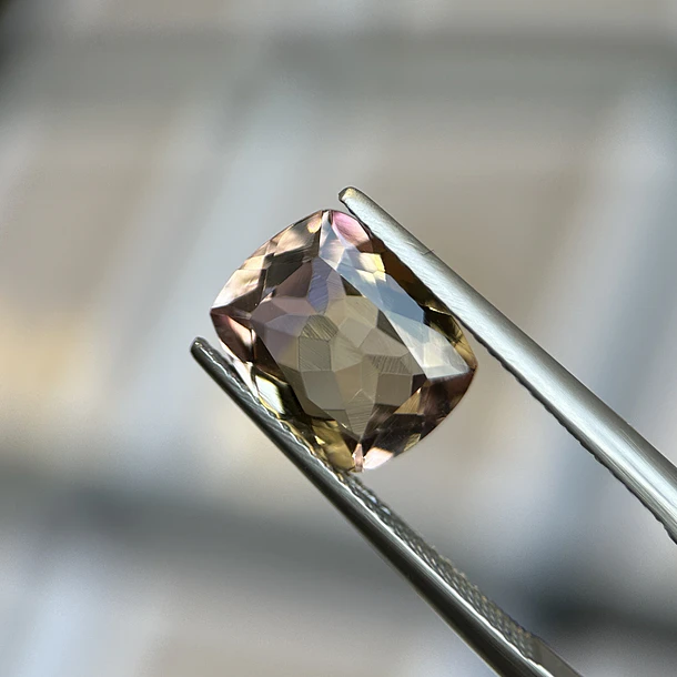 Ametrino–3.49ct–10.9x8.9x5.2mm 1